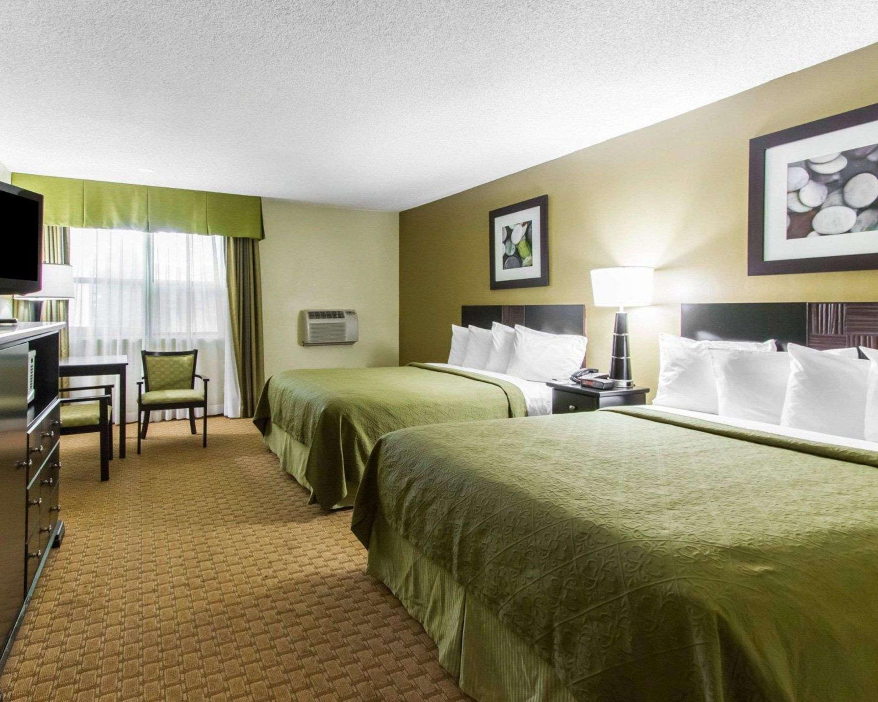 Navajoland Hotel 2*